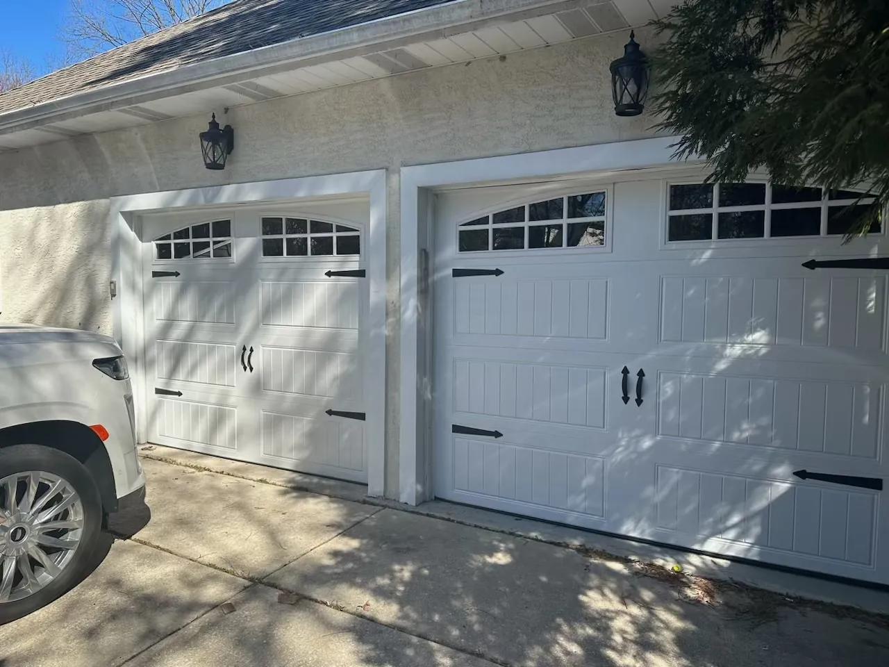 Professional Garage Door Installation Friendswood TX - Lemus Garage Door Services